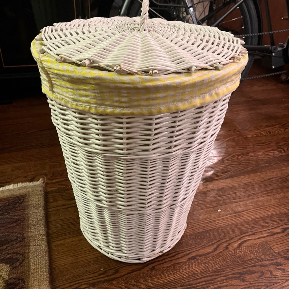 Pottery Barn White and Yellow Accent Woven Basket